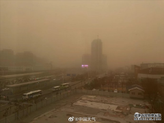 中央气象台继续发布沙尘暴蓝色预警：是否与环境破坏有关？